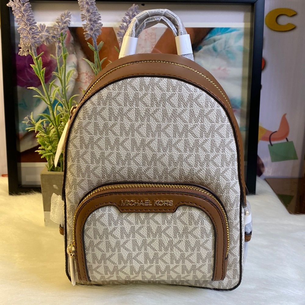 Authentic Michael Kors 2-1 Jaycee Backpack